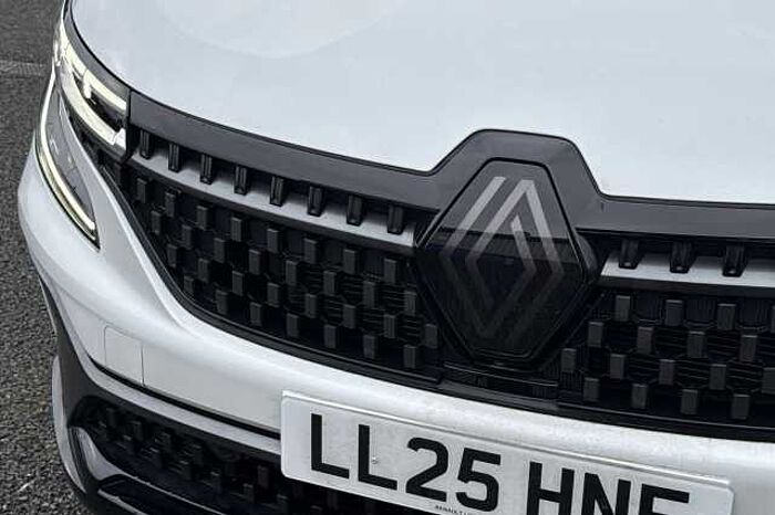 Renault Austral E-Tech FHEV Iconic Esprit Alpine 5dr Auto 
