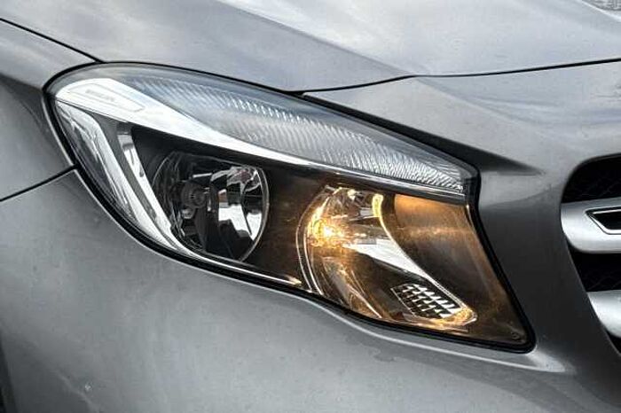 Mercedes-Benz GLA 220 220d 4Matic AMG Line 5dr Auto 