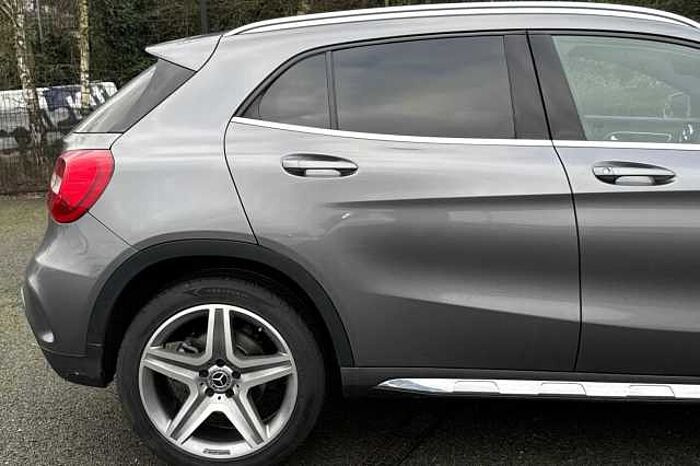 Mercedes-Benz GLA 220 220d 4Matic AMG Line 5dr Auto 