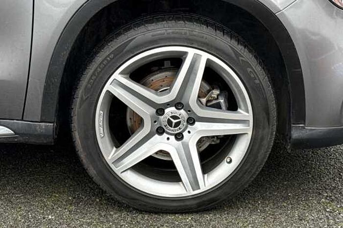 Mercedes-Benz GLA 220 220d 4Matic AMG Line 5dr Auto 