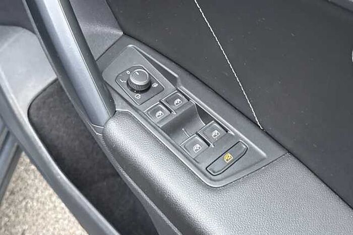 Volkswagen Tiguan 2.0 TSI 4Motion R-Line 5dr DSG 