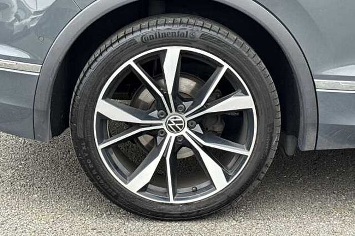 Volkswagen Tiguan 2.0 TSI 4Motion R-Line 5dr DSG 