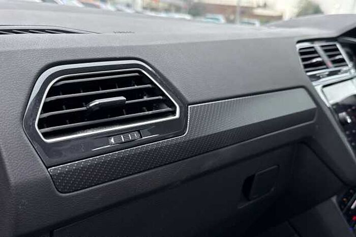 Volkswagen Tiguan 2.0 TSI 4Motion R-Line 5dr DSG 