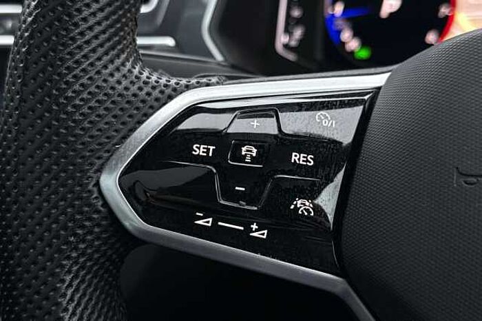 Volkswagen Tiguan 2.0 TSI 4Motion R-Line 5dr DSG 