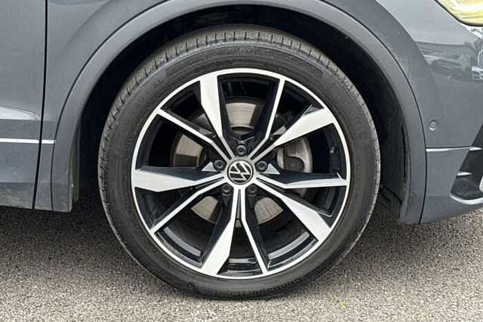Volkswagen Tiguan 2.0 TSI 4Motion R-Line 5dr DSG 