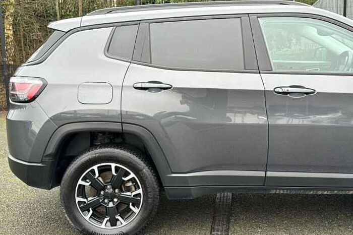Jeep Compass 1.3 T4 GSE 4xe PHEV Trailhawk 5dr Auto 