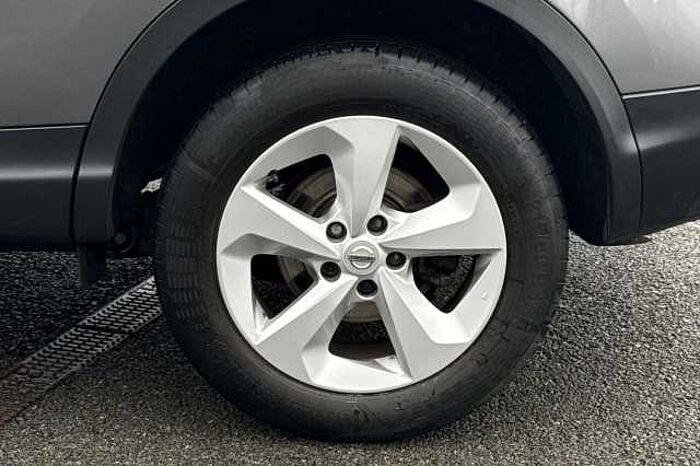 Nissan Qashqai 1.3 DiG-T 160 Acenta Premium 5dr DCT 