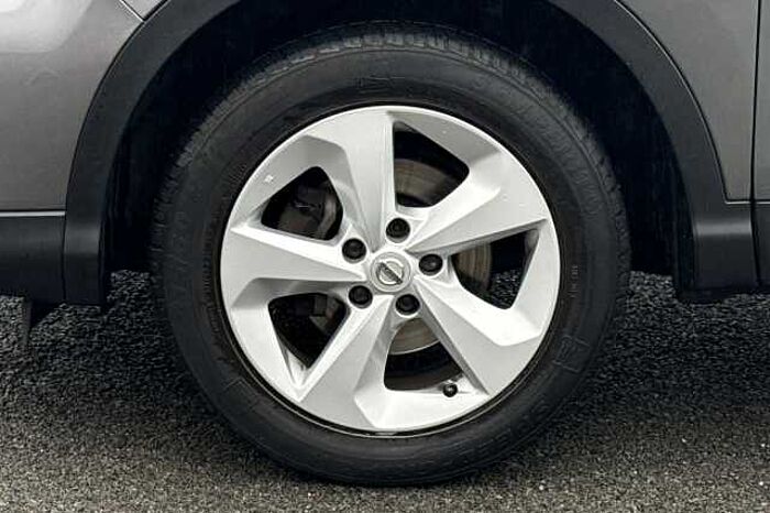 Nissan Qashqai 1.3 DiG-T 160 Acenta Premium 5dr DCT 
