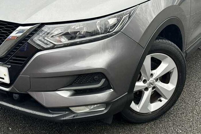 Nissan Qashqai 1.3 DiG-T 160 Acenta Premium 5dr DCT 
