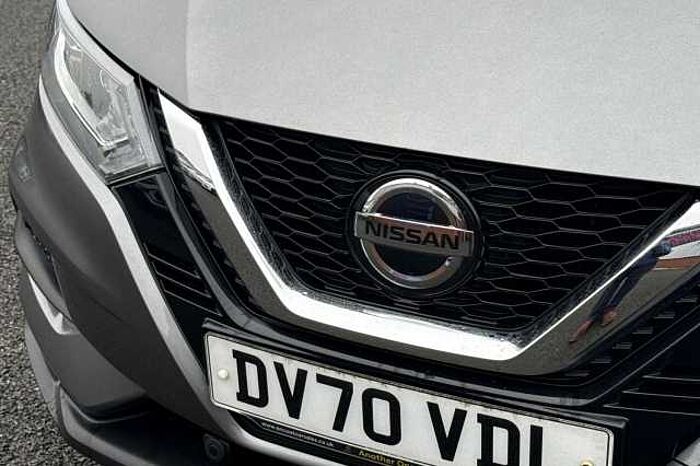 Nissan Qashqai 1.3 DiG-T 160 Acenta Premium 5dr DCT 