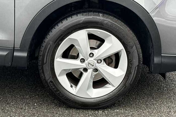 Nissan Qashqai 1.3 DiG-T 160 Acenta Premium 5dr DCT 