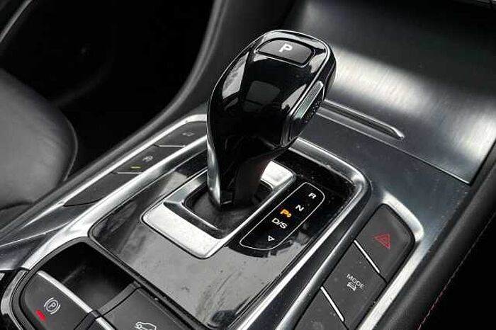 MG HS 1.5 T-GDI Exclusive 5dr DCT 