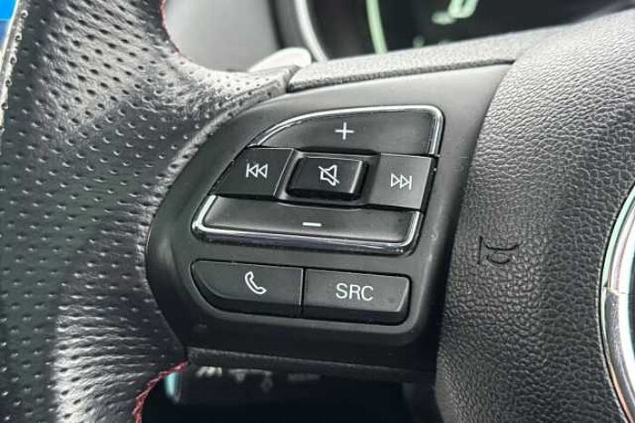 MG HS 1.5 T-GDI Exclusive 5dr DCT 