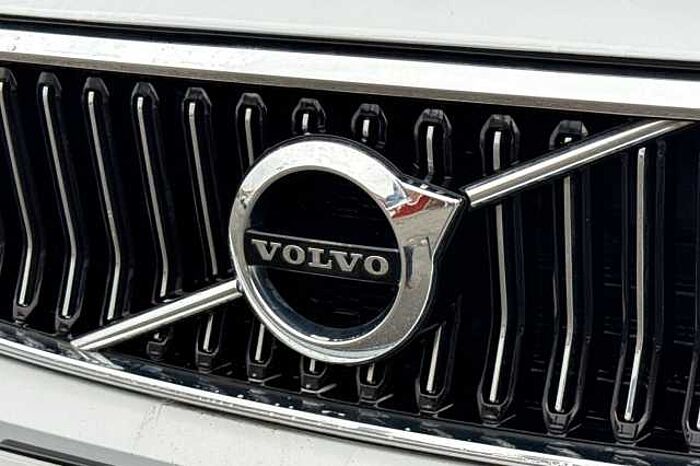 Volvo XC40 2.0 B4P Inscription Pro 5dr Auto 
