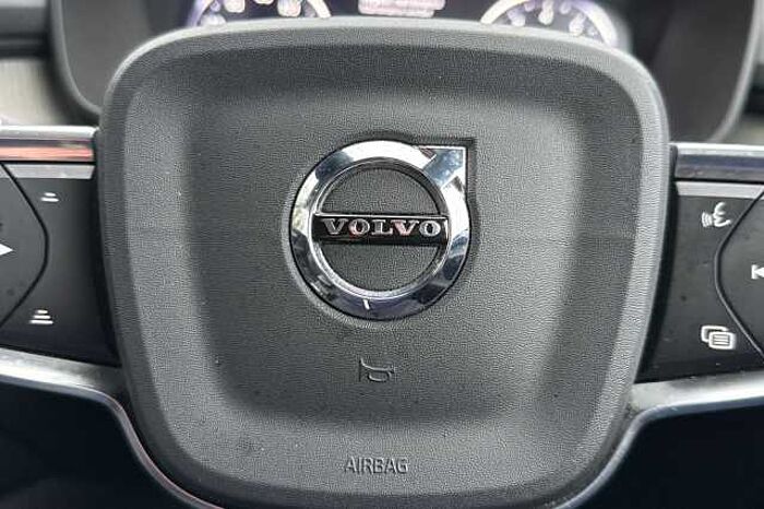 Volvo XC40 2.0 B4P Inscription Pro 5dr Auto 