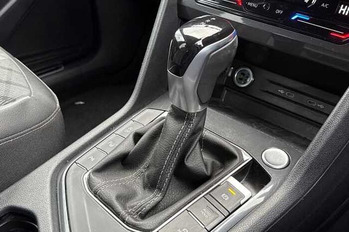 Volkswagen Tiguan Allspace 1.5 TSI R-Line 5dr DSG 