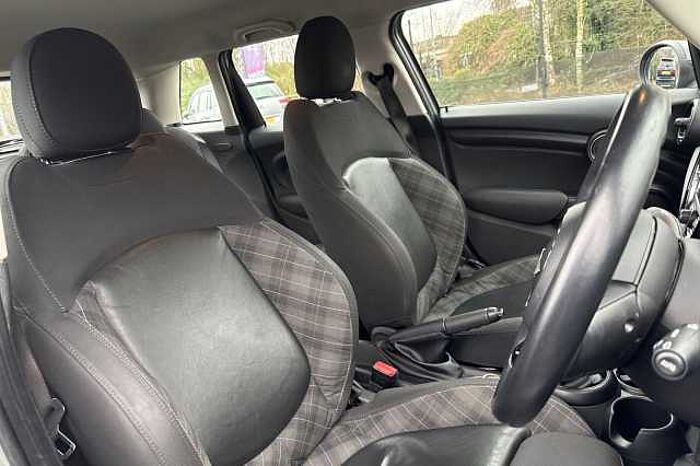 MINI Mini 1.5 Cooper 5dr 