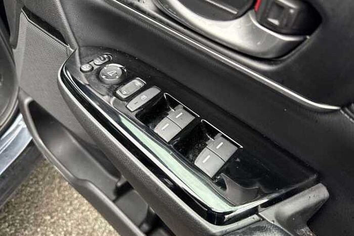 Honda CR-V Hybrid 2.0 i-MMD Hybrid SR 5dr eCVT 