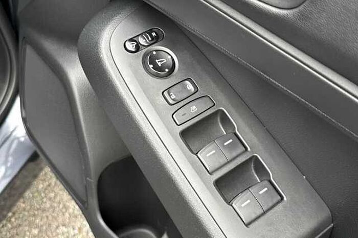 Honda HR-V Hybrid 1.5 eHEV Elegance 5dr CVT 