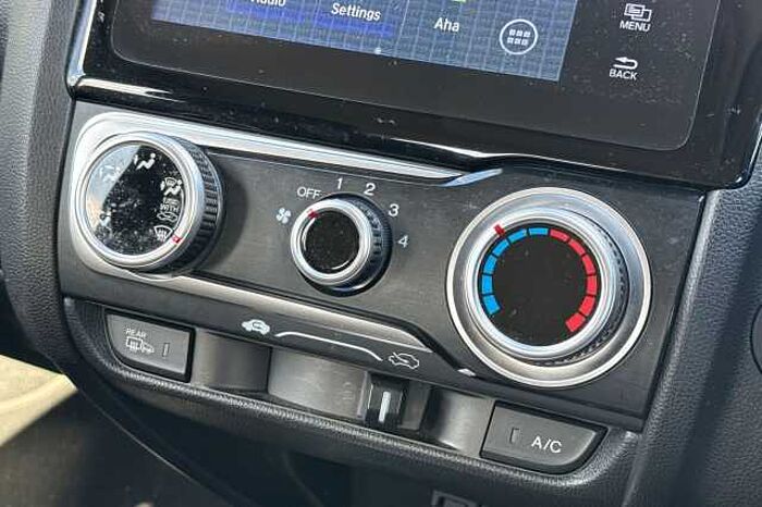 Honda Jazz 1.5 i-VTEC Sport Navi 5dr 