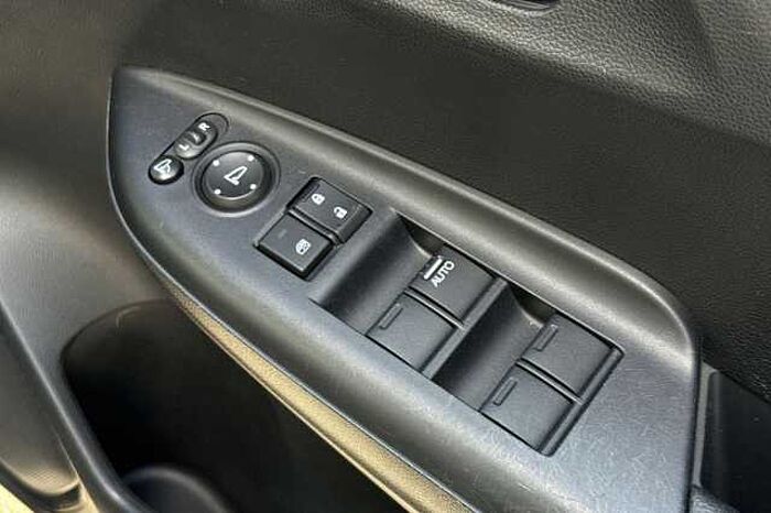 Honda Jazz 1.5 i-VTEC Sport Navi 5dr 