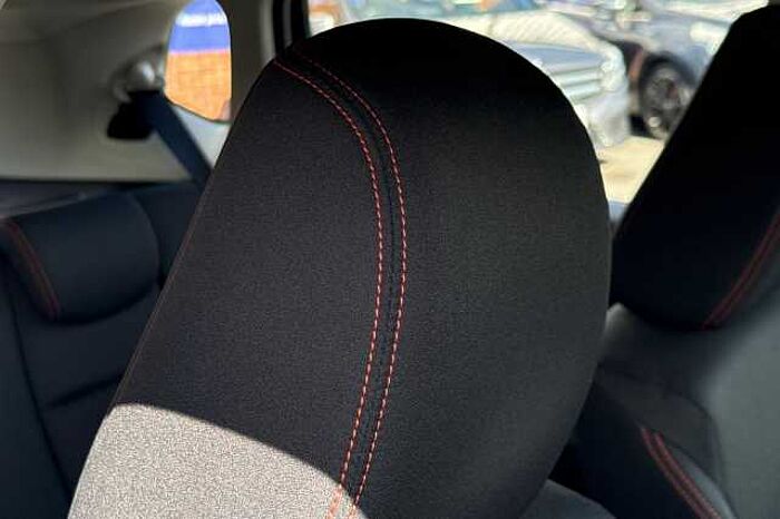 Honda Jazz 1.5 i-VTEC Sport Navi 5dr 