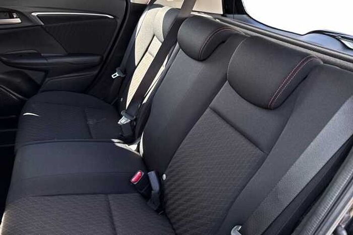 Honda Jazz 1.5 i-VTEC Sport Navi 5dr 